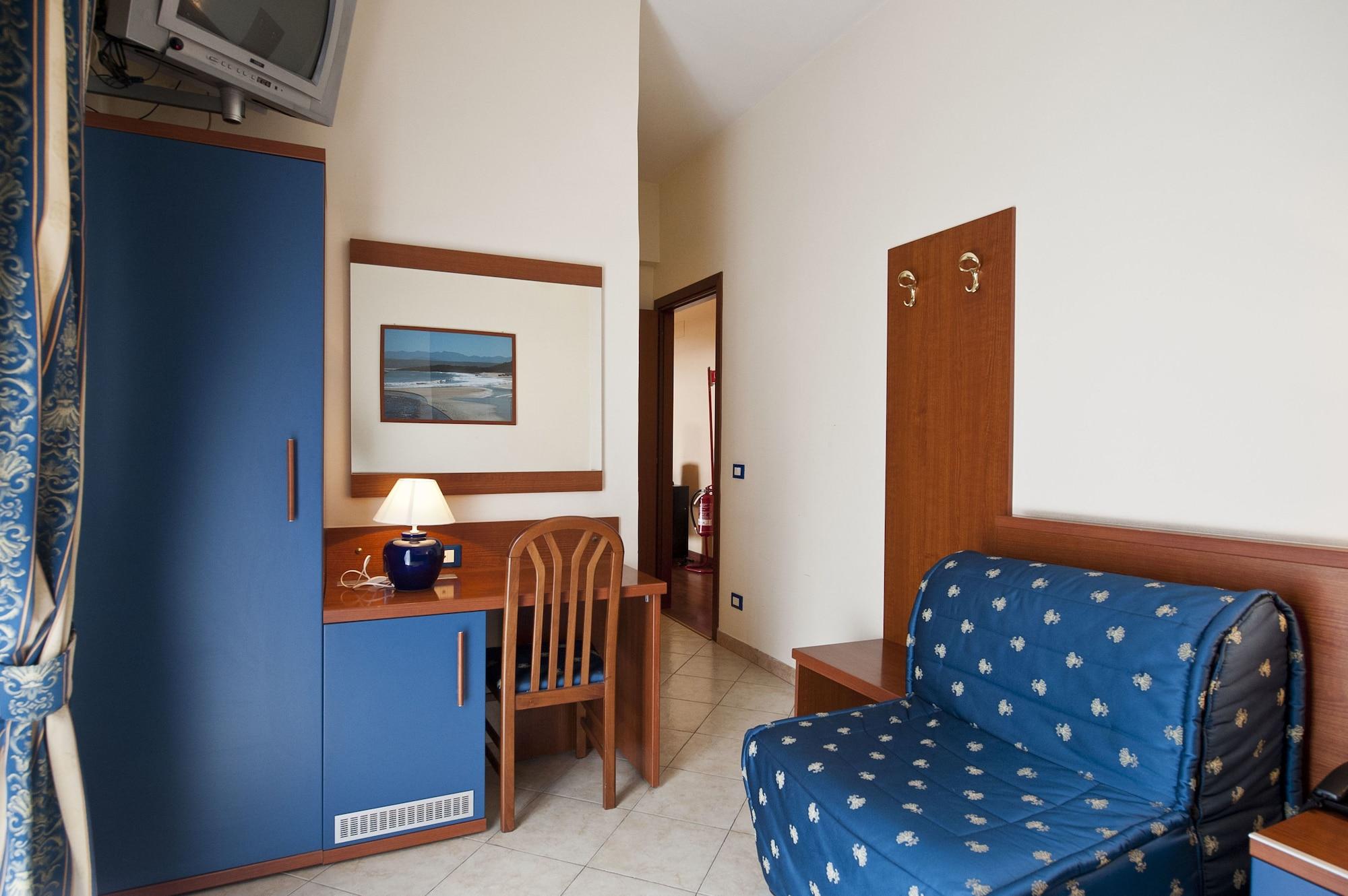 Hotel 4 Pini Рим Екстериор снимка