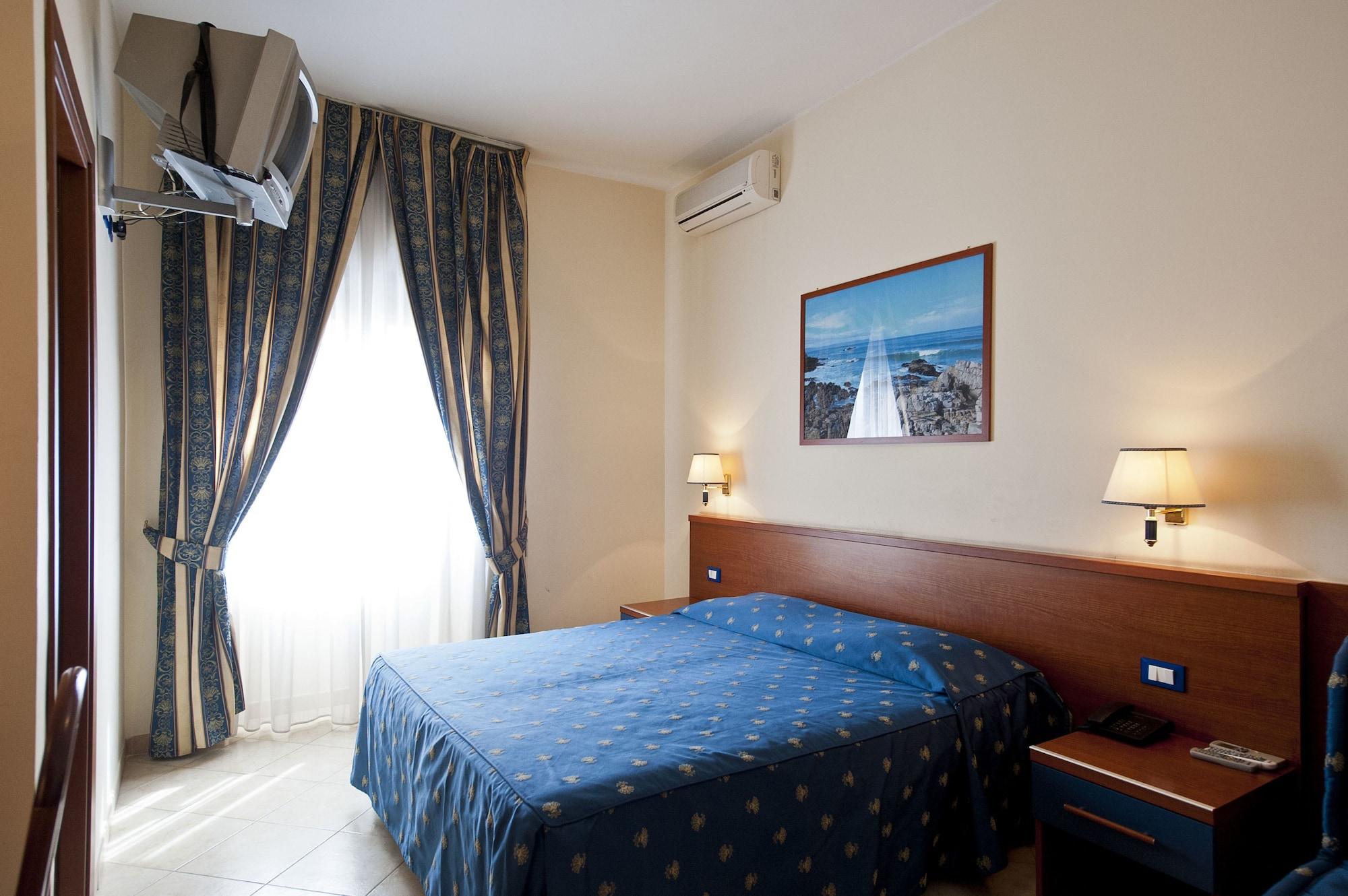 Hotel 4 Pini Рим Екстериор снимка